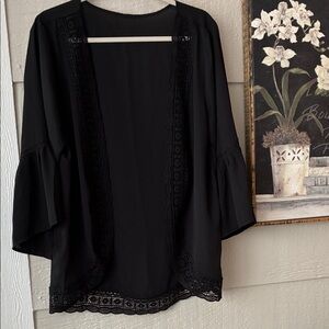 Elegant Black Lace Trim Women's Top